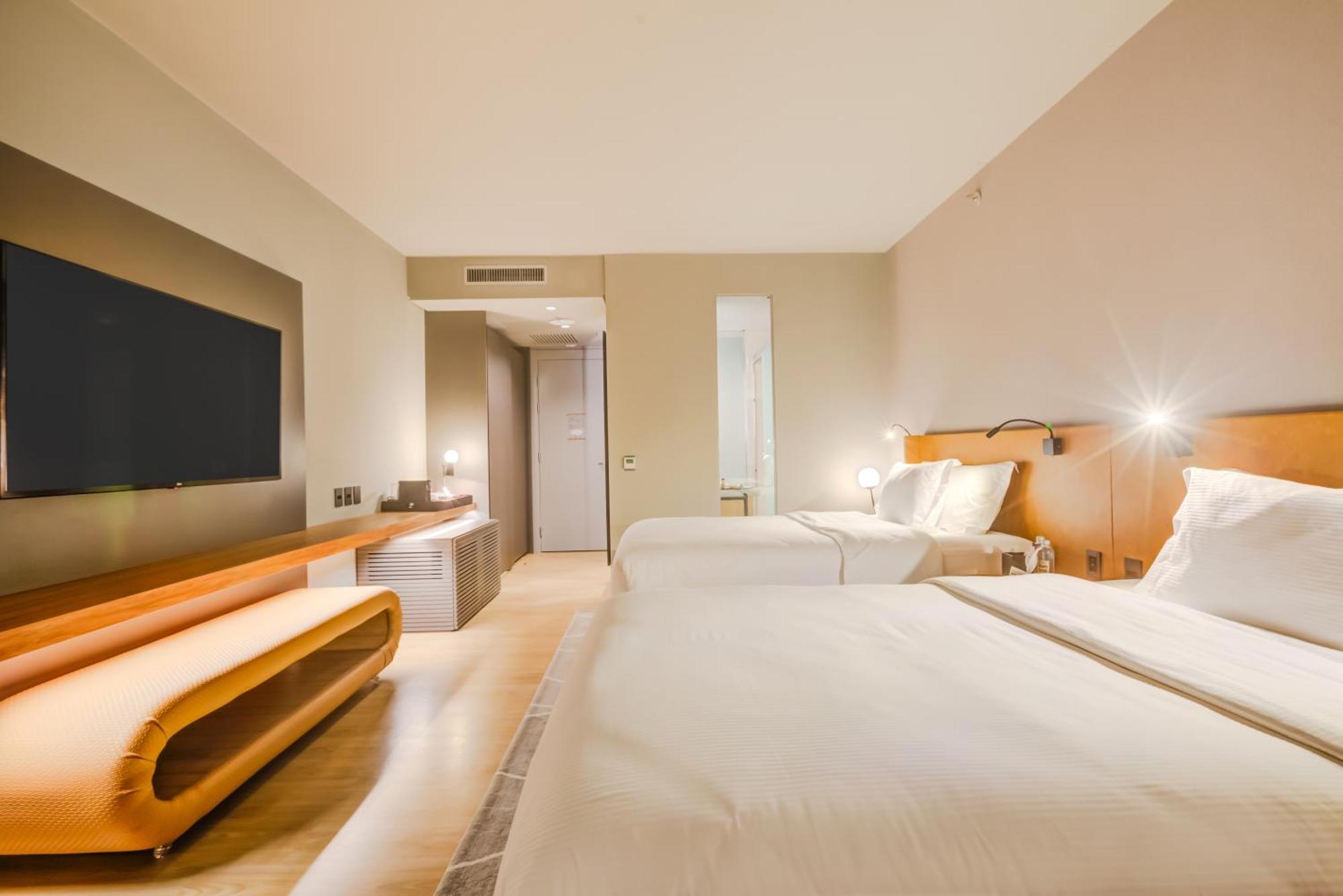 Doubletree By Hilton 5*