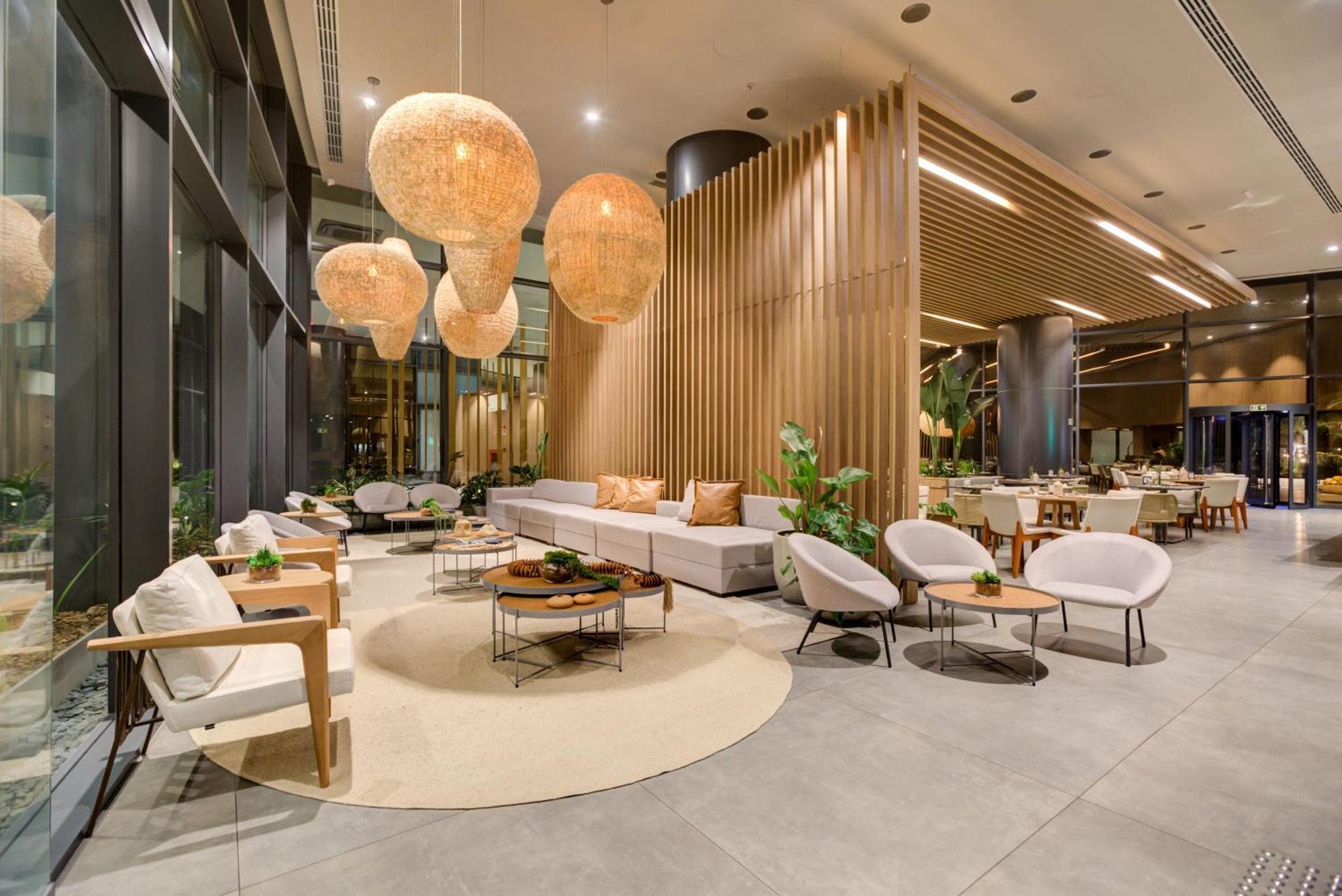 Hotel Doubletree By Hilton Porto Alegre